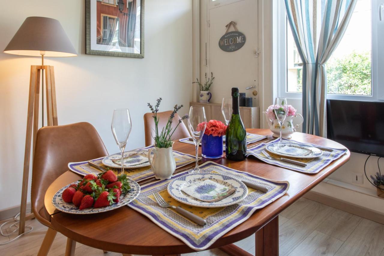Appartement Boutique Center 3 Min Walk , Free Parking *